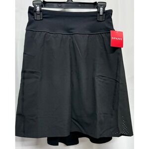 NWT Spanx "Get Moving" Athletic Running Tennis Hi-Lo Skort Sz XS Black 7" Inseam